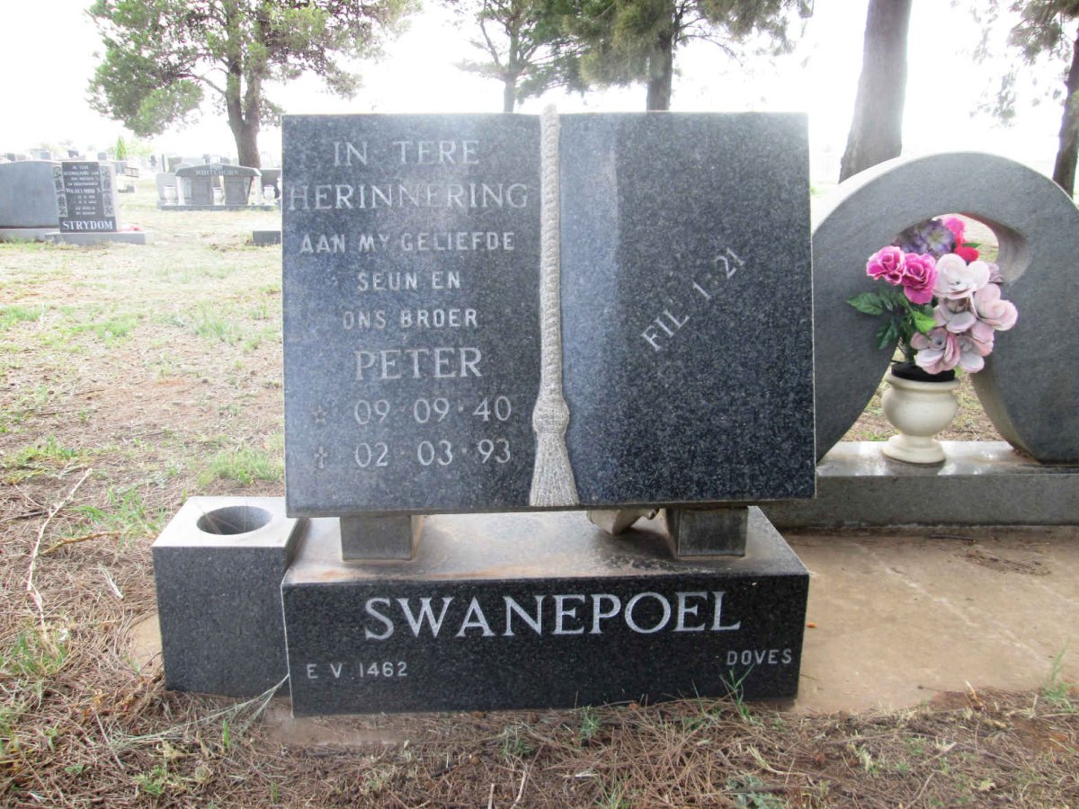 SWANEPOEL Peter 1940-1993