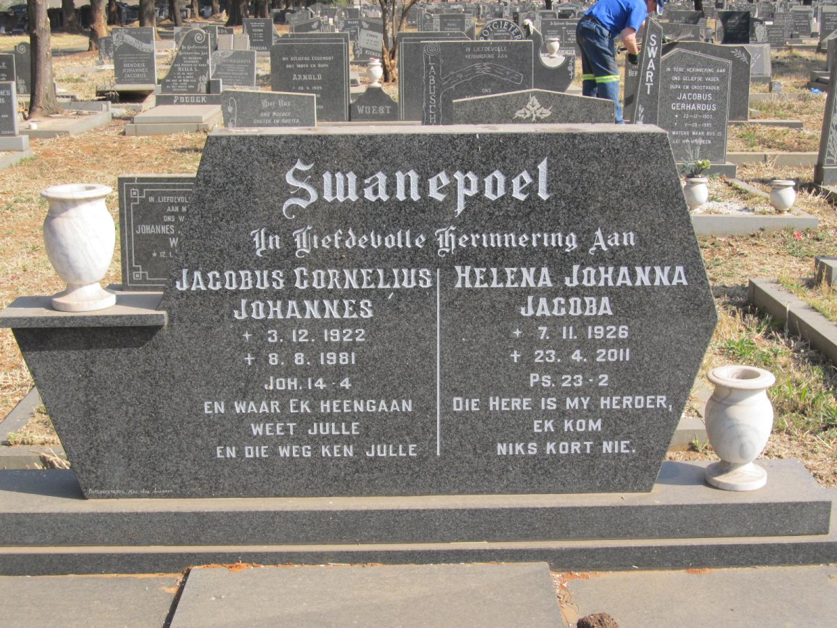 SWANEPOEL Jacobus Cornelius Johannes 1922-1981 &amp; Helena Johanna Jacoba 1926-2011