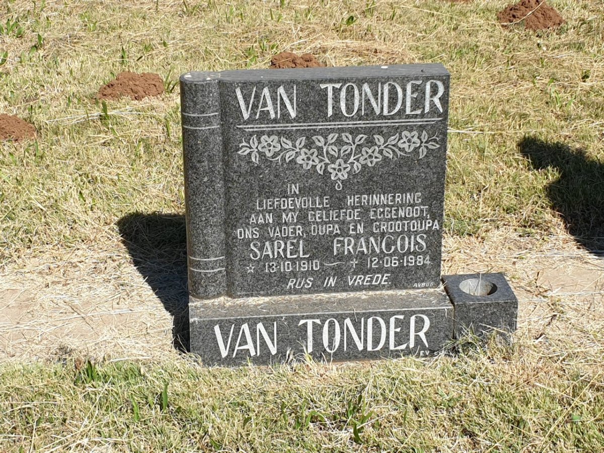 TONDER Sarel Francois, van 1910-1984