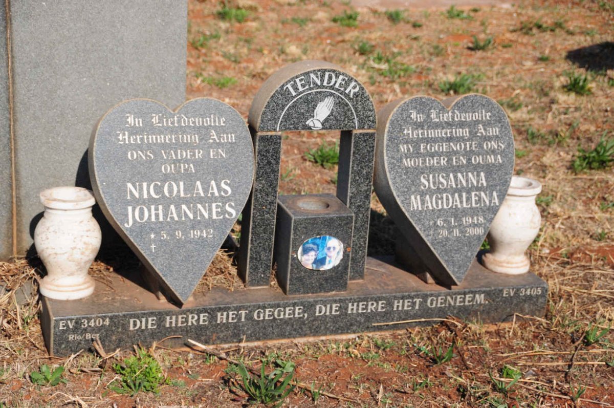 TENDER Nicolaas Johannes 1942- & Susanna Magdalena 1948-2000