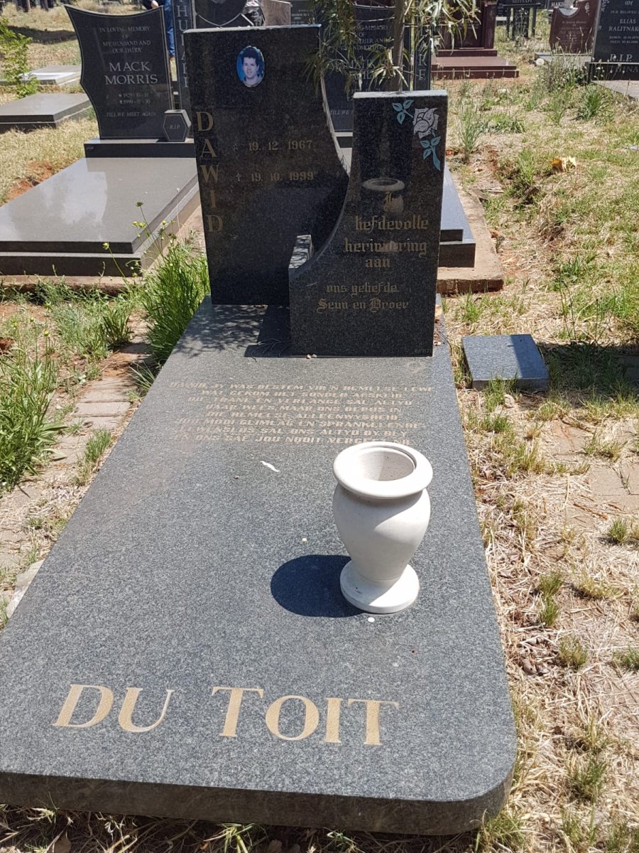 TOIT Dawid, du 1967-1999