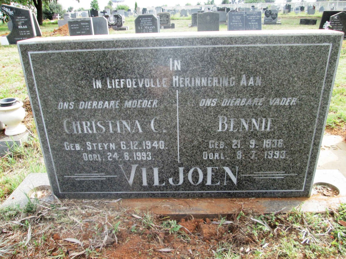 VILJOEN Bennie 1936-1993 &amp; Christina C. STEYN 1940-1993