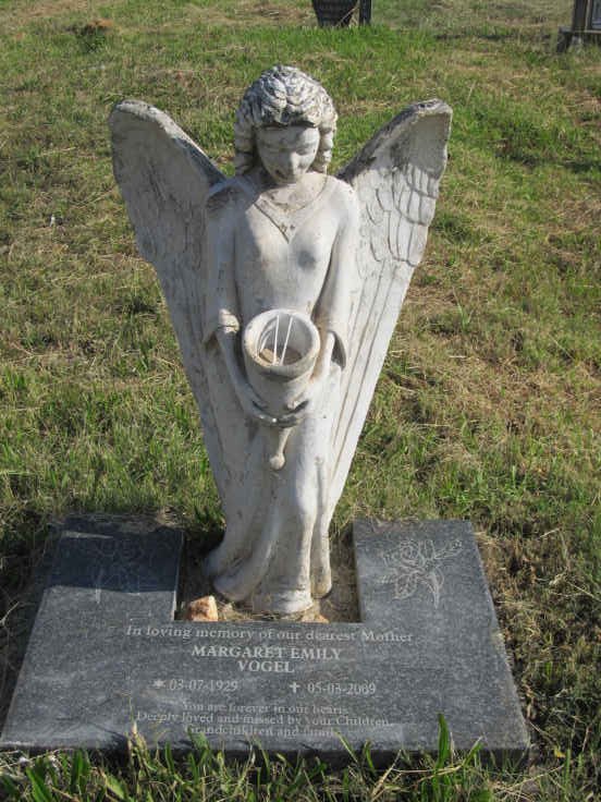 VOGEL Margaret Emily 1929-2009