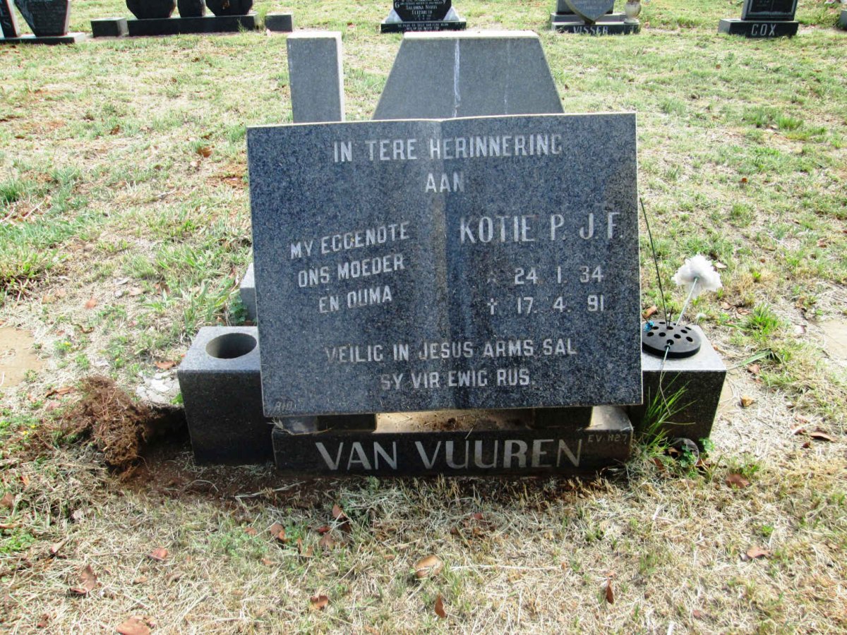 VUUREN Kotie P.J.F., van 1934-1991