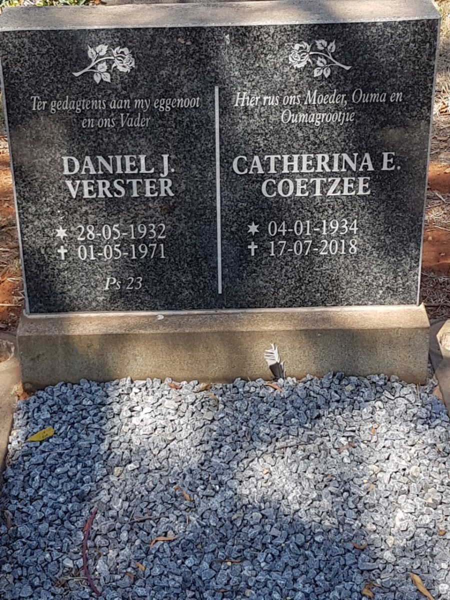 VERSTER Daniel J. 1932-1971 &amp; Catherina E. COETZEE 1934-2018