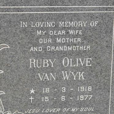 WYK Gert Jacobus, van 1913-1989 &amp; Ruby Olive 1918-1977