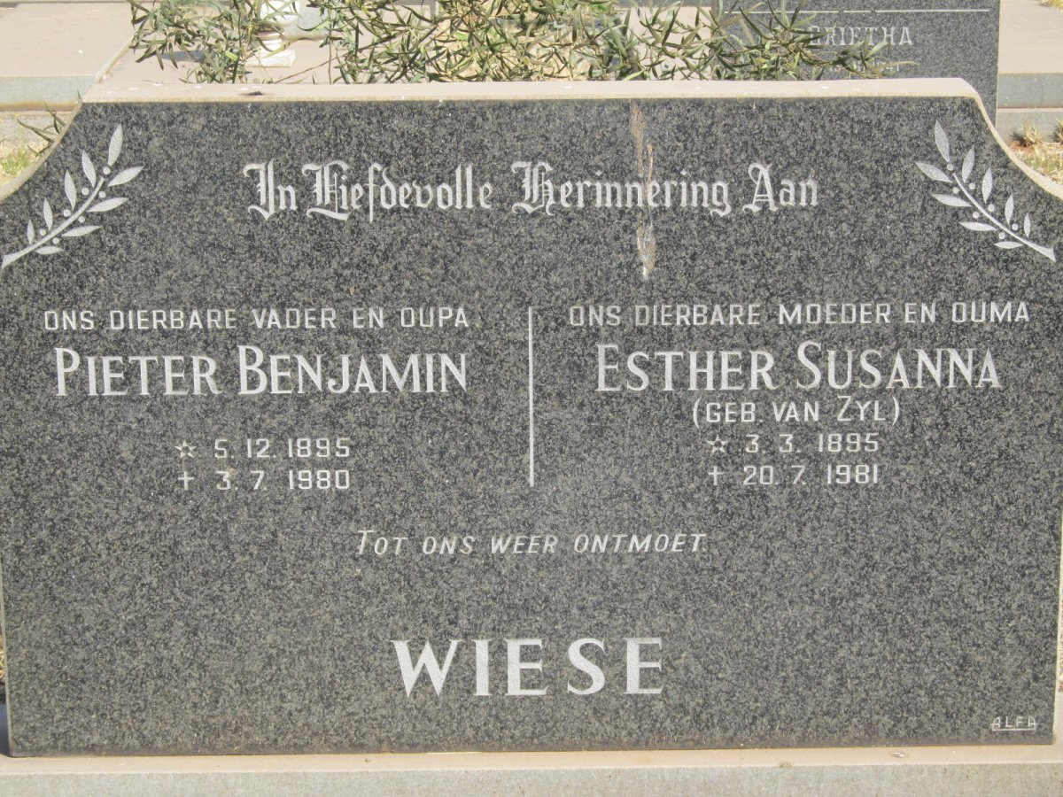 WIESE Pieter Benjamin 18959-1980 &amp; Elizabeth Susanna VAN ZYL 1885-1981