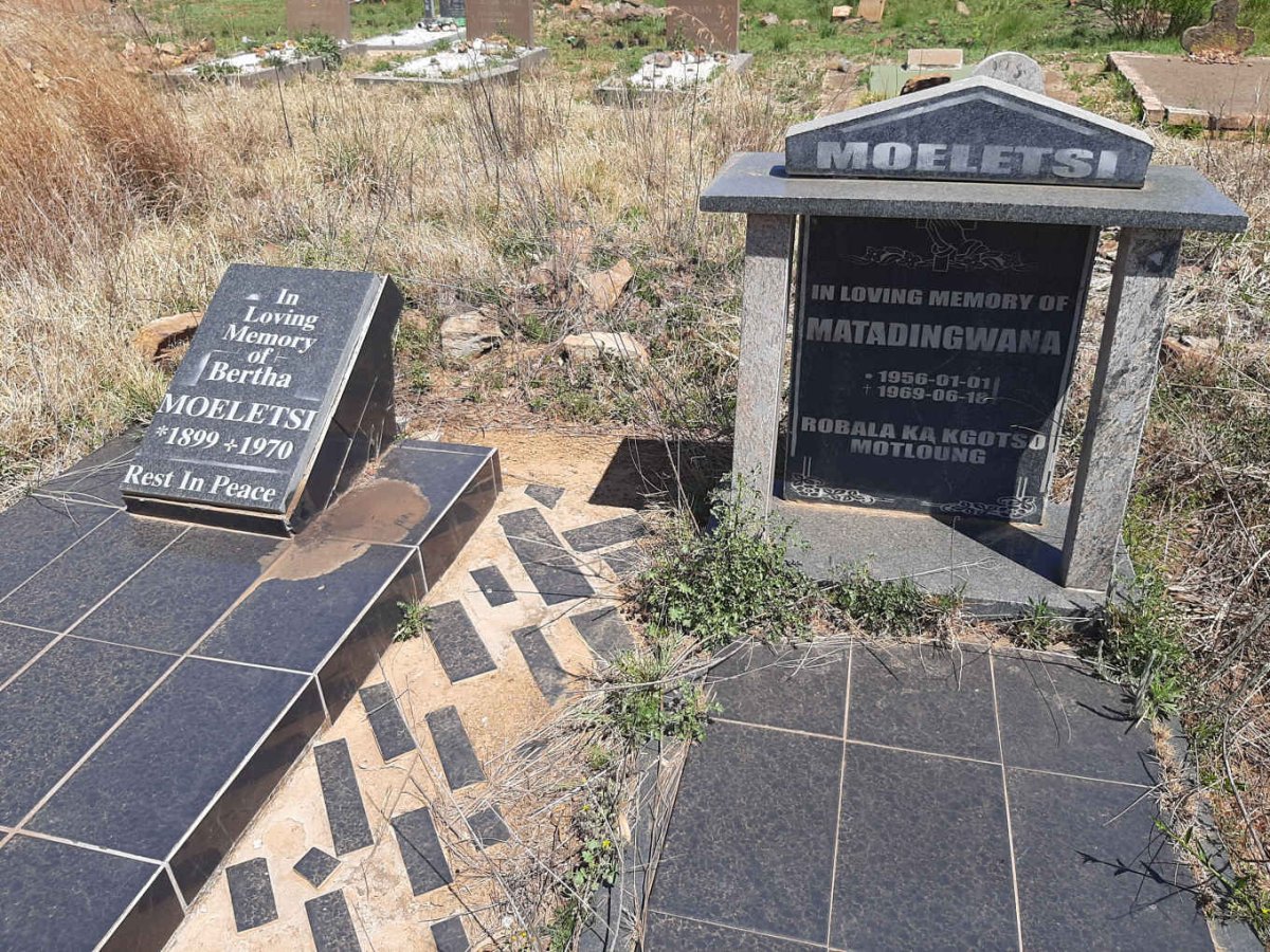 MOELETSI Bertha 1899-1970 :: MOELETSI Matadingwana 1956-1969