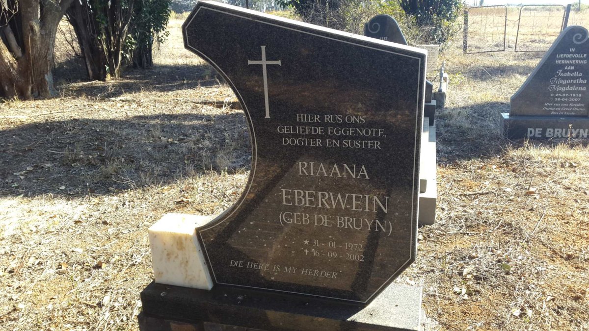 EBERWEIN Riaana nee DE BRUYN 1972-2002