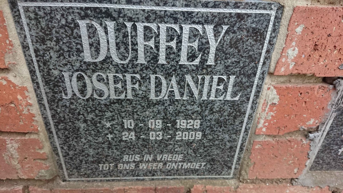 DUFFEY Josef Daniel 1928-2009