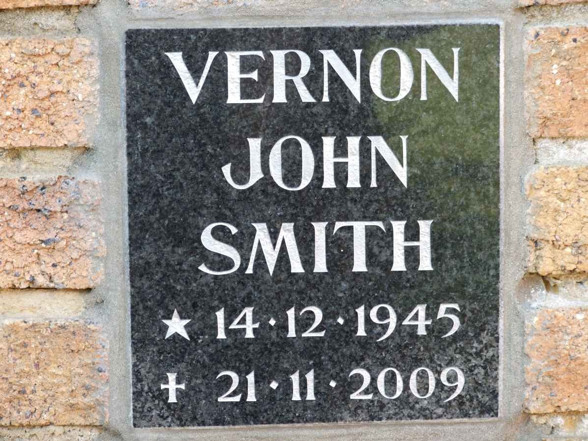 SMITH Vernon John 1945-2009