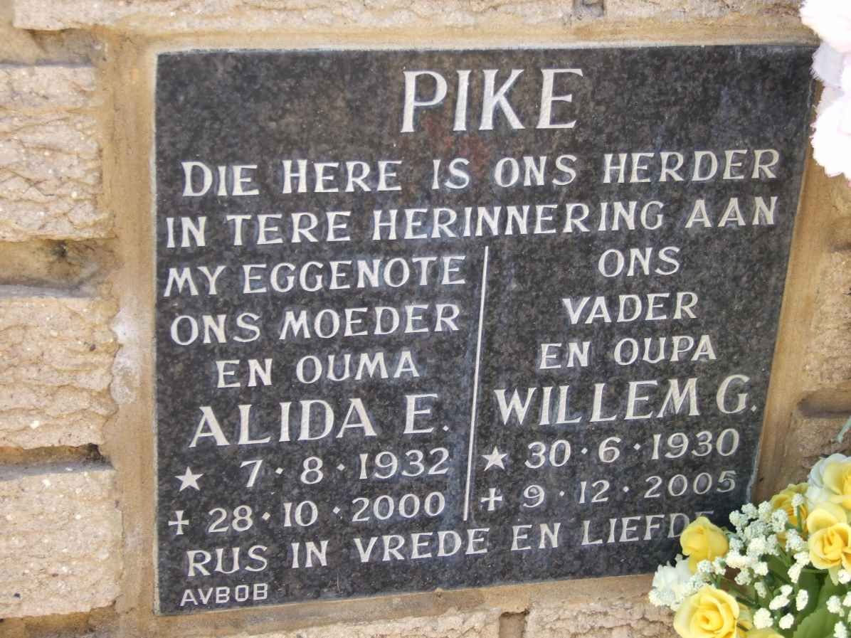 PIKE Willem G. 1930-2005 &amp; Alida E. 1932-2000