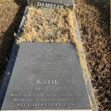 DAMELIN Katie -1997