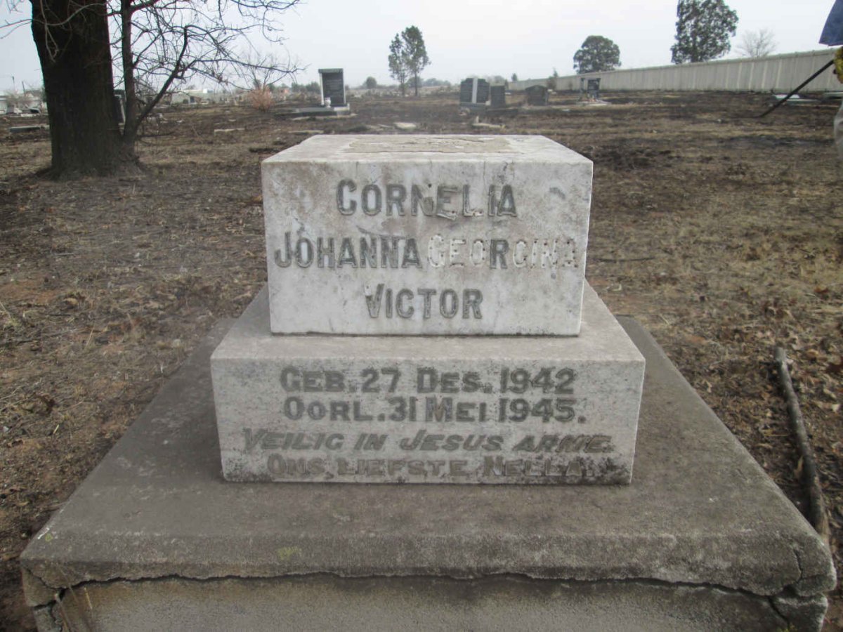 VICTOR Cornelia Johanna Georgina 1942-1945