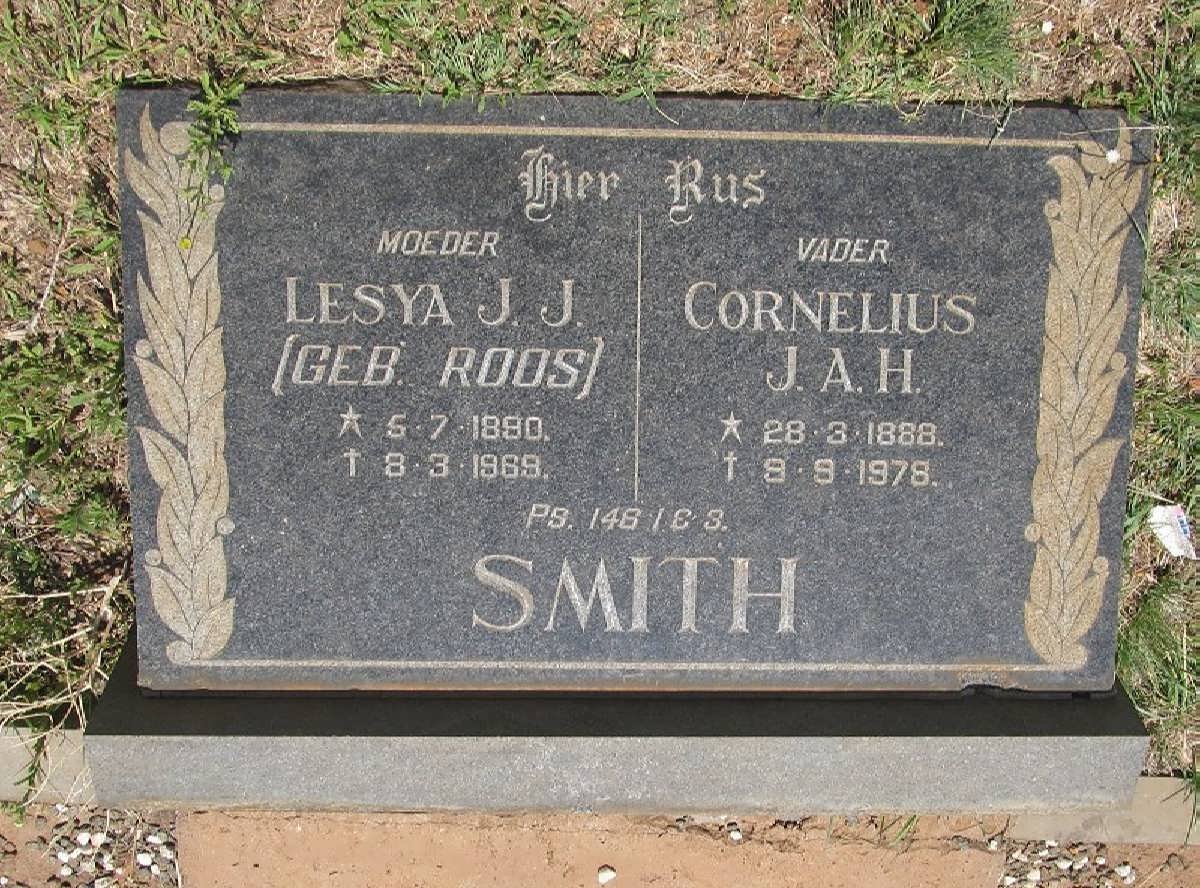 SMITH Cornelius J.A.H. 1888-1978 &amp; Lesya J.J. ROOS 1890-1969